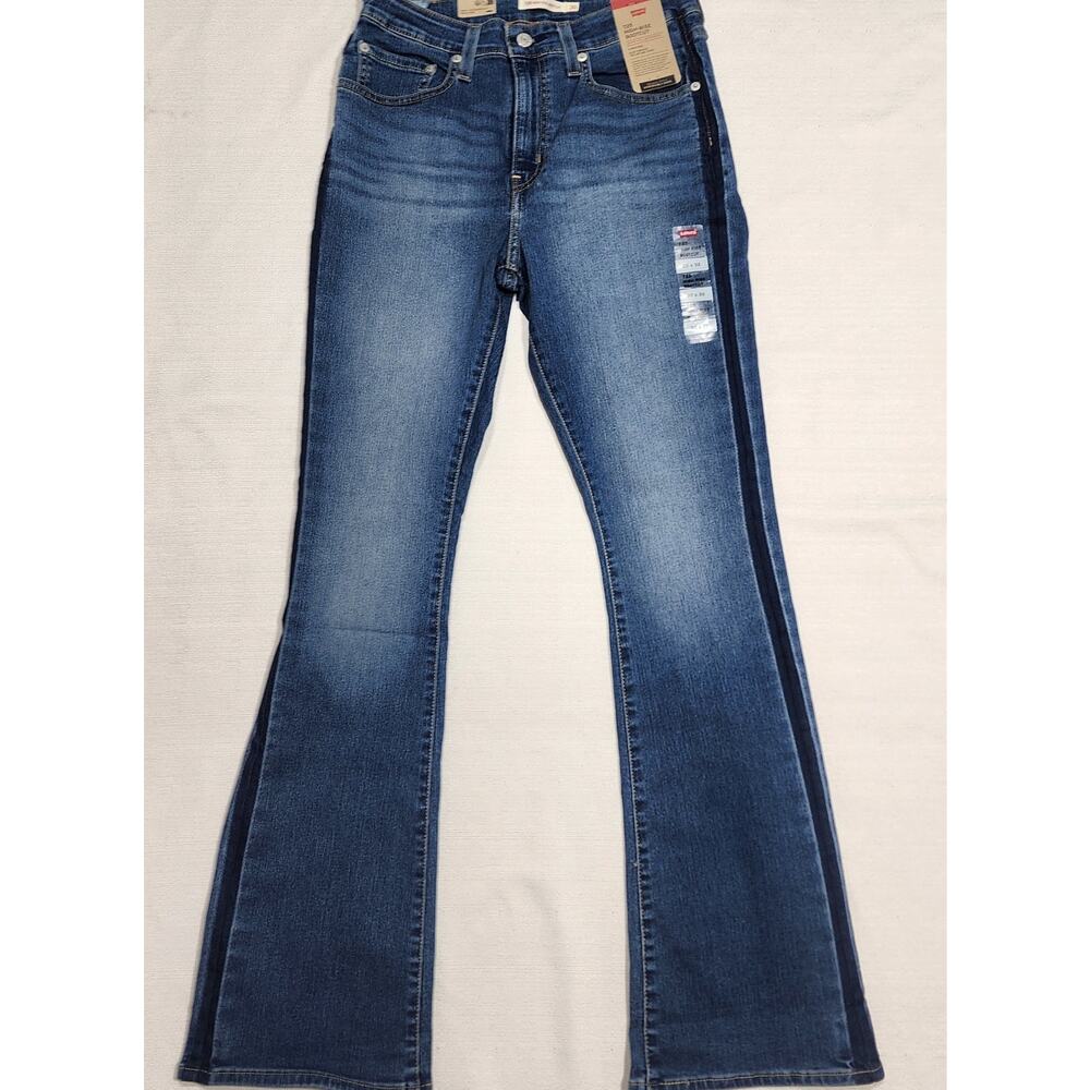 Levi's 725 high rise bootcut pants W30''x L32''